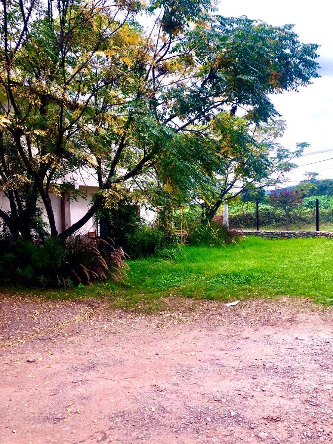 Hostal Los Faroles Chicoana Exterior foto